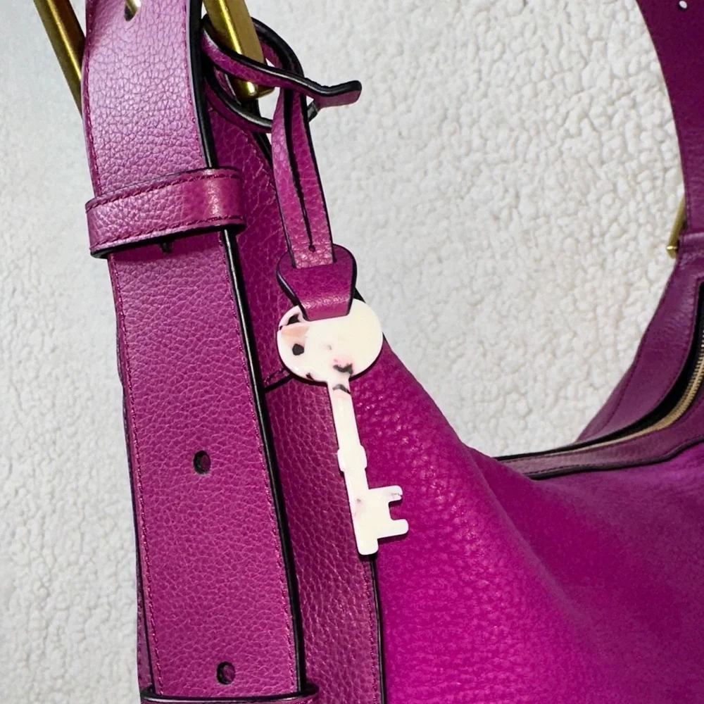 Fossil Hannah Hobo Leather & Suede Purple Magenta Shoulder Bag NWOT w/Key Charm